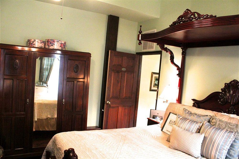 Evas Escape At The Gardenia Inn San Antonio Eksteriør bilde